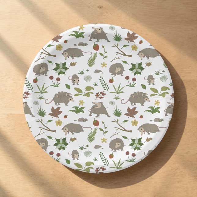 Prato De Papel Gambás em um Campo de Bagas em Branco (A whimsical white opossum pattern on a cute, botanical paper plate, for a woodland birthday party.)