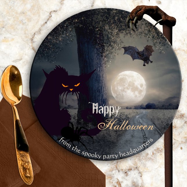 Prato De Papel Gato Negra Negra Assaltado do Halloween Spooky (Haunted Halloween paper plates showing a night scene with black cat, spider and bat at full moon)