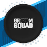 Prato De Papel Grupo de Padrinhos de casamento Correspondente - G<br><div class="desc">Esta design de "Groom Squad" incrível é perfeita para seu grupo festa de casamento de padrinhos de casamento vestir em uma despedida de solteiro ou festa de noivado para celebrar sua última noite com as caras antes de se casar! Design apresenta o tema angustiado da despedida de solteiro "Groom Squad"...</div>