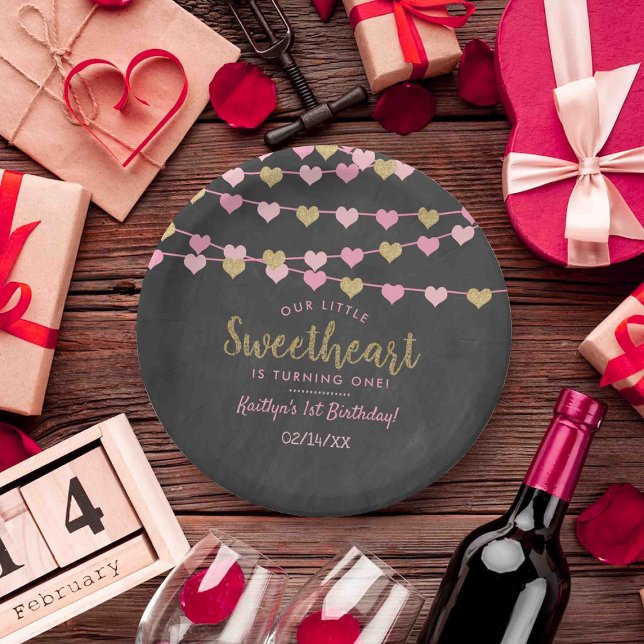 Prato De Papel Hang Love Hearts Little Sweetheart Aniversário (Criador carregado)