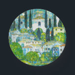 Prato De Papel Igreja de Cassone Gustav Klimt<br><div class="desc">Papéis que apresentam a Igreja de pintura a óleo de Gustav Klimt em Cassone (1913). Uma bela igreja italiana está cercada de árvores verdes na costa de águas azuis. Um presente maravilhoso para amantes de Art Nouveau e entusiastas de arte austríacos!</div>