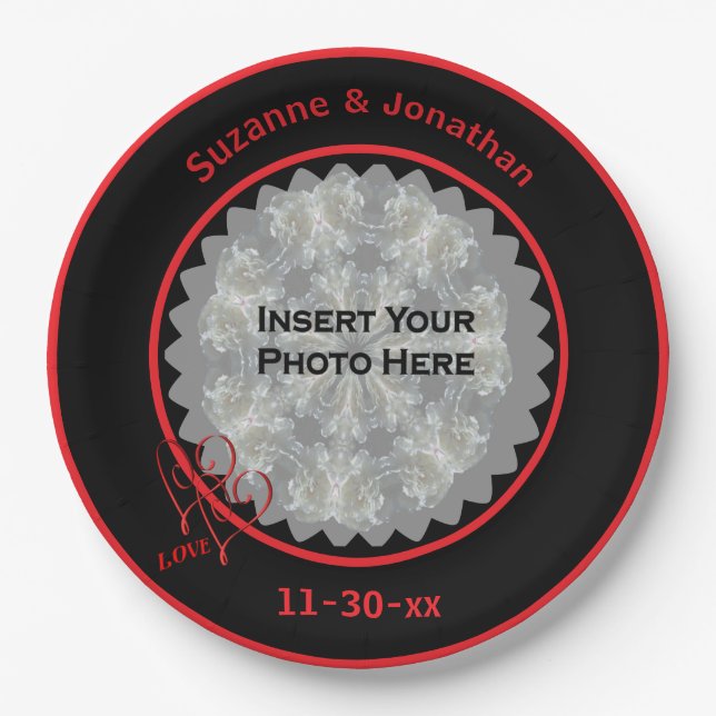 Prato De Papel Love Hearts Black Personalised Wedding Photo (Frente)