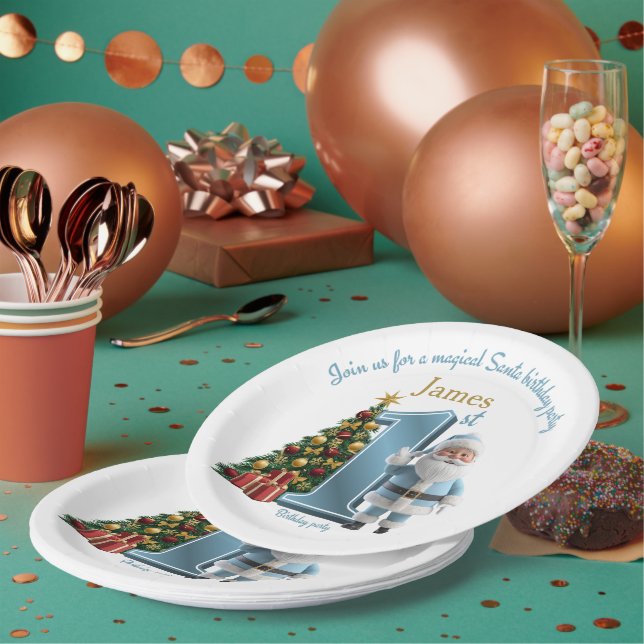 Prato De Papel Magical Santa Birthday Invitation – 1st Birthday (Múltiplo)