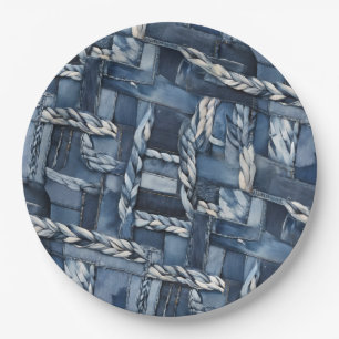 Prato De Papel Mancha Escura De Denim E Braids