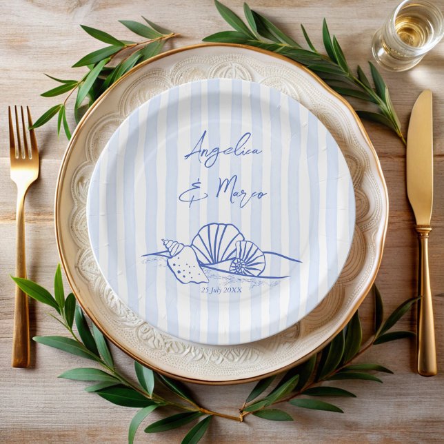 Prato De Papel Monograma do casamento da praia, uma fronteira azu (Seashells handrawn blue wavy border beach wedding monogrammed paper plates personalized table decor)
