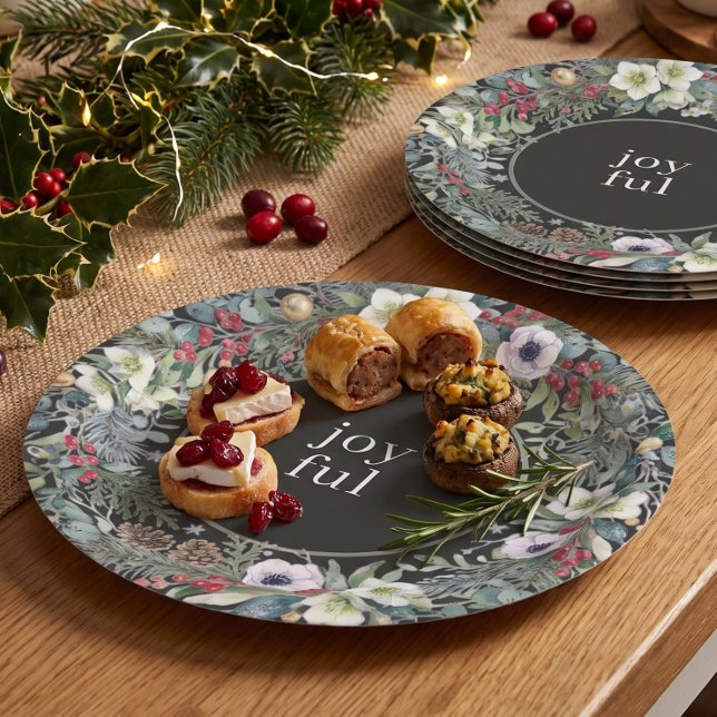 Prato De Papel Natal Botânico Alegre  (Joyful Botanical Christmas Paper Plates by Ricaso. Perfect for holiday party buffets or dinner
)