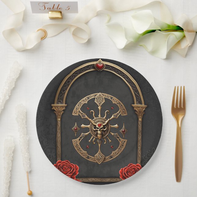 Prato De Papel Nós celtas e um coração na elegância gótica. (Casamento)
