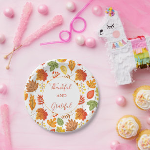 Prato De Papel O outono deixa a Ação de Graças