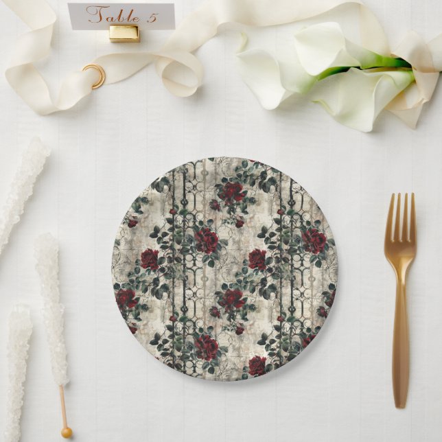 Prato De Papel Padrão Rosa de Jardim Gótico Vitoriano (Casamento)