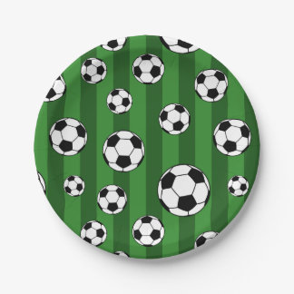 Prato De Papel Padrões de bola de futebol infantil em greve verde