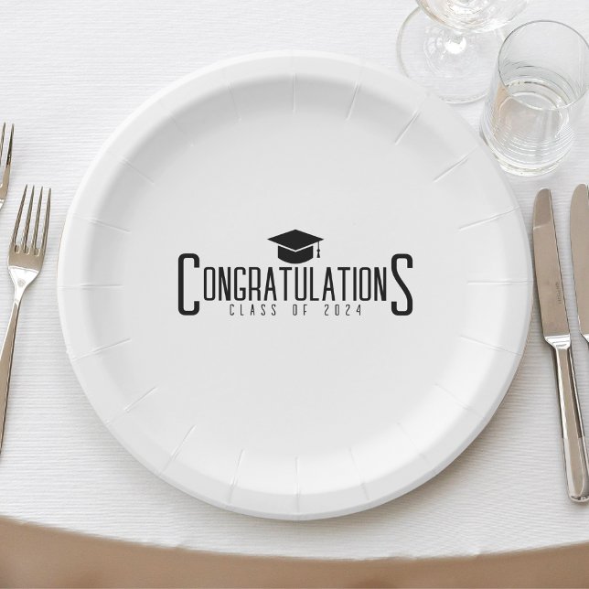 Prato De Papel Parabéns Branco e Preto Turma de Formatura (White & Black Congratulations Class Of Graduation Paper Plates)