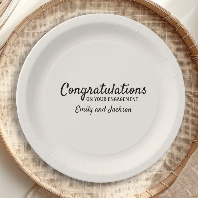 Prato De Papel Parabéns Nome do Script do Noivado Creme Branco ("Congratulations on your engagement" custom paper plates)