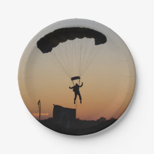 Prato De Papel Paraquedas Skydiver no Sunset Sky Diver