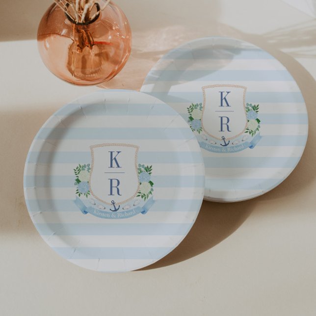 Prato De Papel Partido do Chá de casamento do Monograma Costeiro  (Elegant coastal monogram paper plates for beach theme wedding or couples shower party)