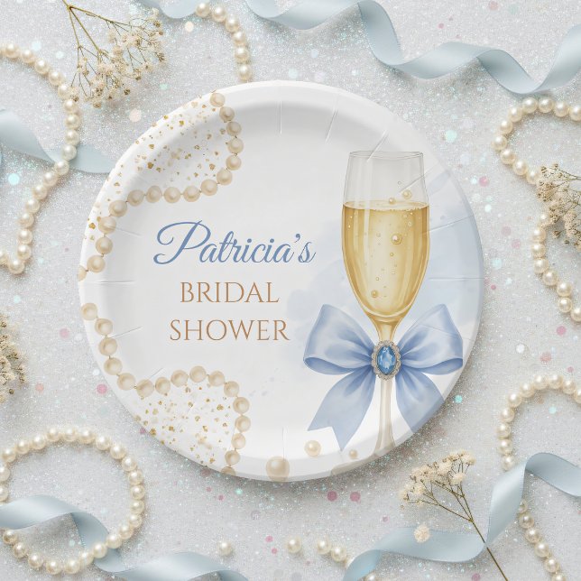 Prato De Papel Pearls & Prosecco Bridal Shower Paper Plate (Criador carregado)