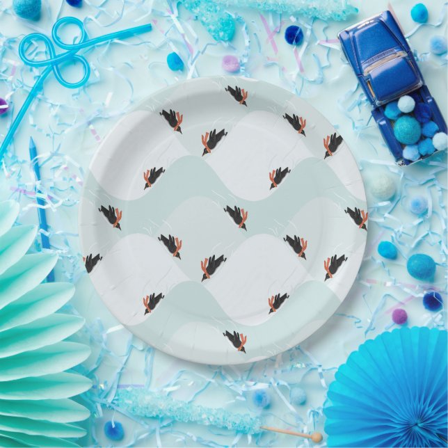 Prato De Papel Pinguins reproduzíveis deslizando no padrão da nev (Festa)