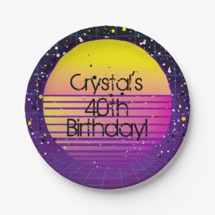 Prato De Papel Retorna Retroativa para a Festa Amarela anos 80 Pú