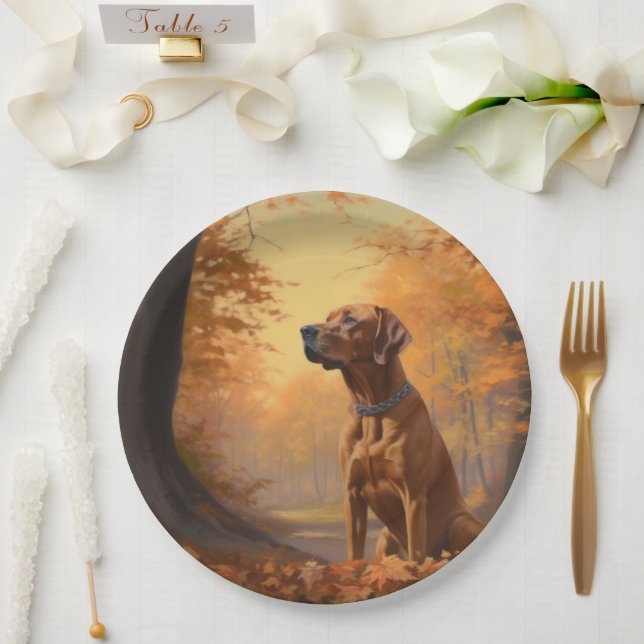 Prato De Papel Rhodesian Ridgeback  no Outono Folhas Caem Inspira (Casamento)