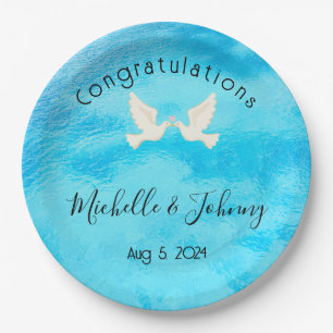 Prato De Papel Romântico - duas pombas com coração cor-de-rosa em