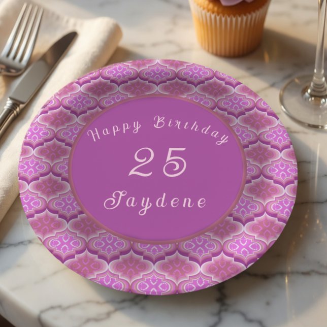 Prato de Papel Rosa e Roxo no Estilo Ogee com Cora (Pink & Purple birthday plates made personal. Add your age and name for a bold, festive touch.)