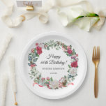 Prato De Papel Rosa vermelha e Holly 60th Birthday Elegant<br><div class="desc">Rosas vermelhas suaves e sagradas e bagas criam uma bela coroa floral rústica. As folhas de eucalipto e outras flores vermelhas acrescentam à vibração botânica do inverno. Este item faz parte da coleção Rosa e Holly. Contém muitos modelos DIY que permitem criar rapidamente convites e suprimentos de festas.</div>