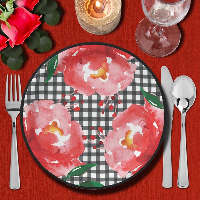 Prato De Papel Rosas no Xadrez Preto e Branco (Roses on Black and White Gingham Paper Plates)