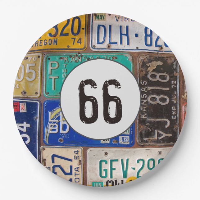 Prato De Papel Rusty License Plates 66º aniversário (Frente)