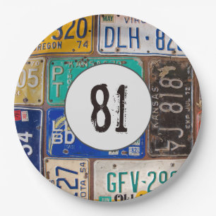 Prato De Papel Rusty License Plates 81 rua Aniversário