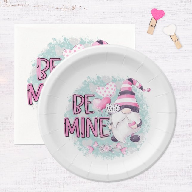 Prato De Papel Seja meu Dia de os namorados Gnomo (Valentine's Day Gnome "Be Mine" plate)