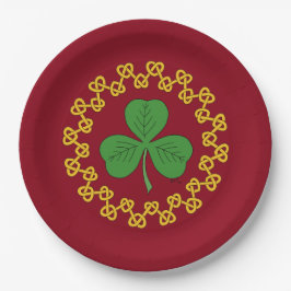Prato De Papel Shamrock and Knotwork on Red