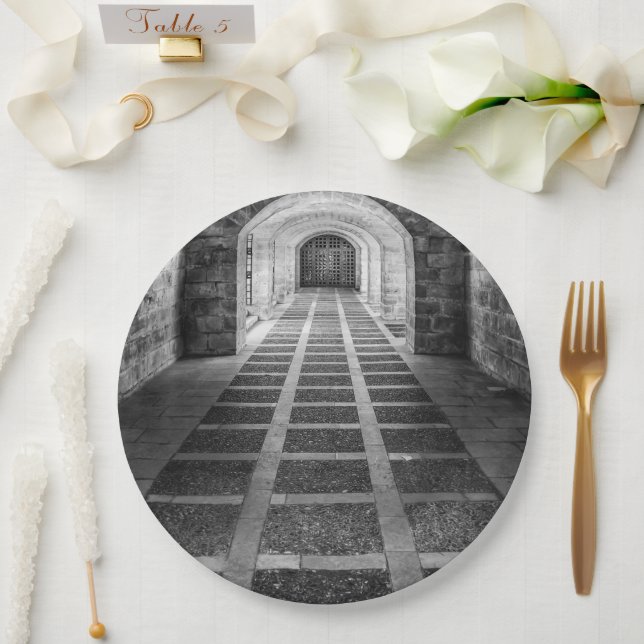 Prato De Papel Simetria em preto e branco (Casamento)