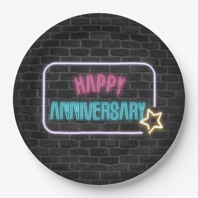 Prato De Papel Sinal de Aniversário de Neon em Parede de Tijolo (Frente)