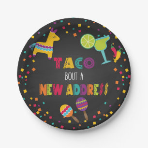 Prato De Papel Taco sobre uma nova placa de endereço