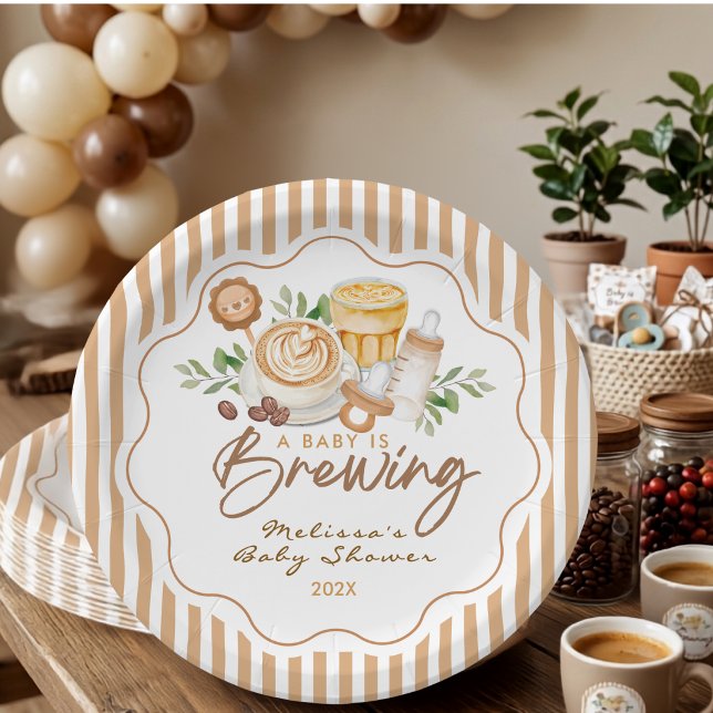 Prato De Papel Um Bebê Está Preparando Café Latte Chá de Bebê (Criador carregado)