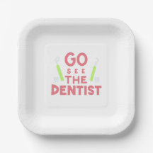 "Vá ver o dentista: sorrisos brilhantes à frente!