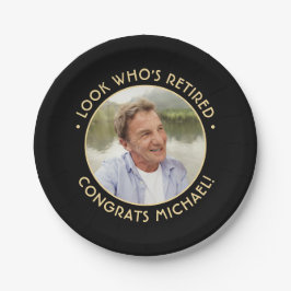 Prato De Papel Veja quem é a foto de aposentadoria negra e Dourad