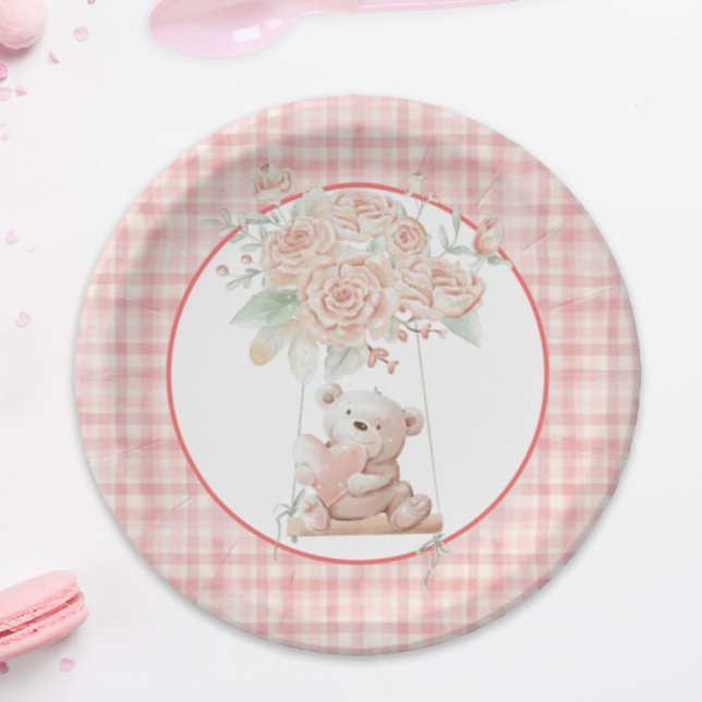 Prato de Papel Xadrez Rosa Urso Teddy Fofo (An adorable teddy bear and pink floral design that is perfect for a little girl's birthday party.)