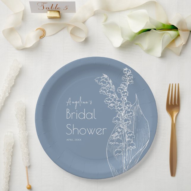 Pratos de festa para um chá de noiva. (Casamento)