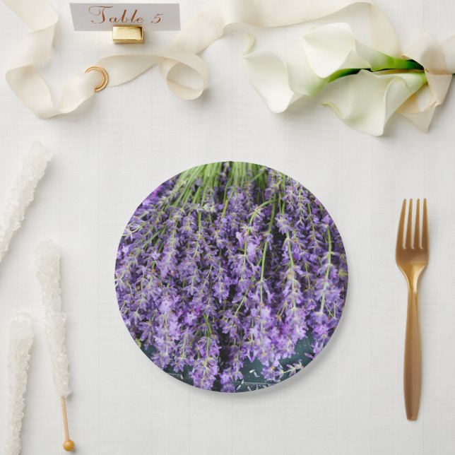 Pratos de Papel de Lavanda (Casamento)
