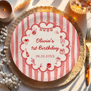 Pratos de papel para festa de aniversário com list