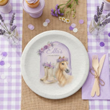 Pratos de papel roxo floral para aniversário de me
