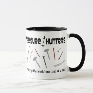 Prego dos caçadores de tesouro ele! Caneca