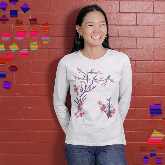 Prêmio ganhando pássaro em uma camisa de árvore (Criador carregado)