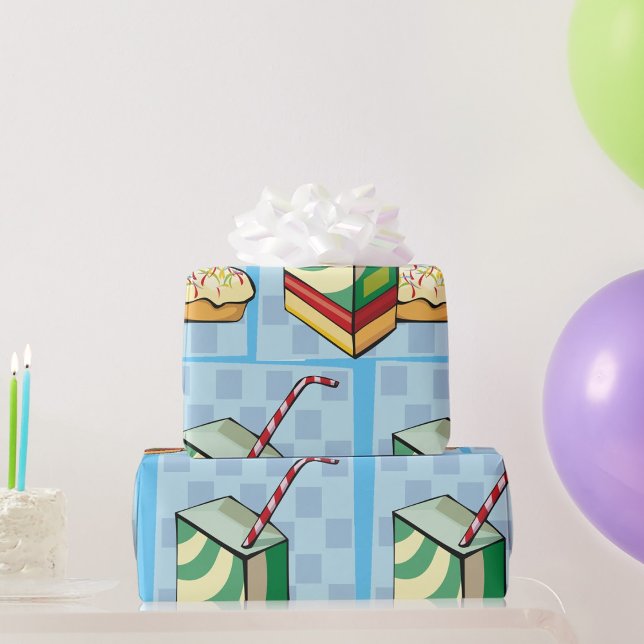 Presente Beba Com Um Papel De Embalagem Por Palha (Criador carregado)