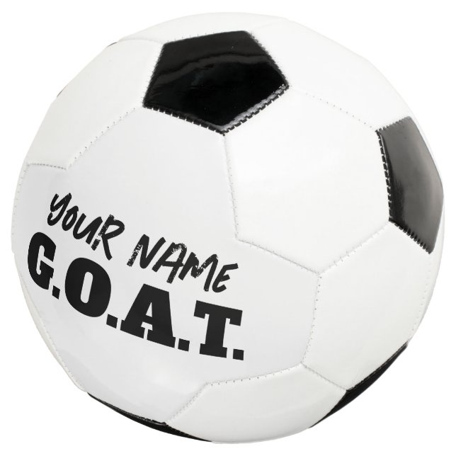 Presente de bola para o melhor jogador de futebol  (Três quartos)