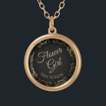 Presente de Colar Personalizado para Garota Flor<br><div class="desc">Este belo colar dourado é desenhado como presente de casamento ou favor para as floreiras. Projetado para coordenar com nossa Suíte de Casamento Elegante de Folha de Ouro, ele apresenta uma borda dobrada com o texto "Garota Flor", assim como um lugar para digitar seu nome. Uma bela maneira de a...</div>