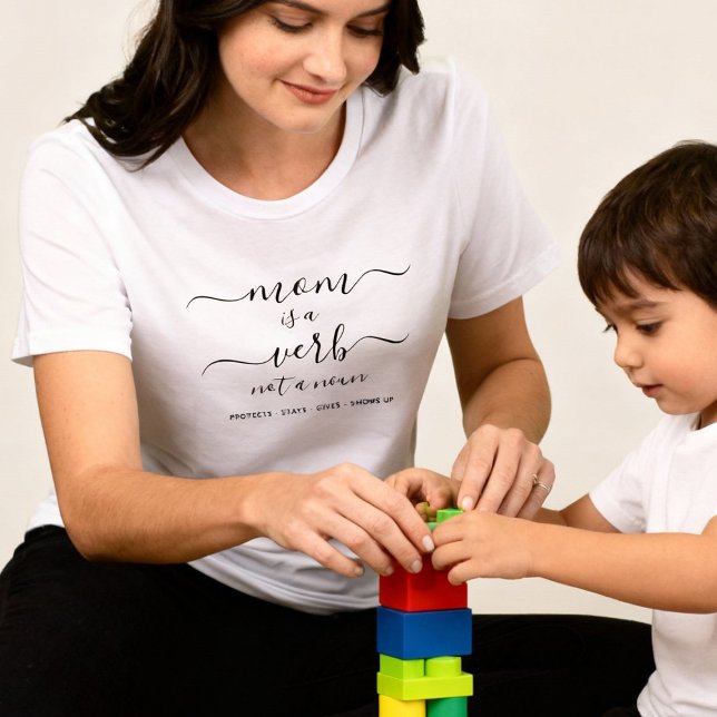 Presente de Mãe com Letra Preta é um Verbo Lembran (Criador carregado)