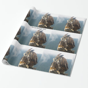 Presente Grande papel de envolvimento da coruja Horned
