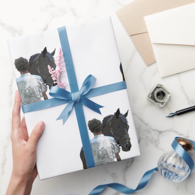 Presente Homem Segurando Papel Leve De Cavalo (Presentear)