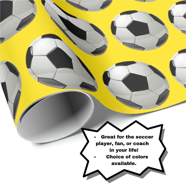 Presente Padrão de Bola de Futebol Divertido no Papel de Em (Personalize your gift with this fun soccer ball pattern on yellow wrapping paper!)